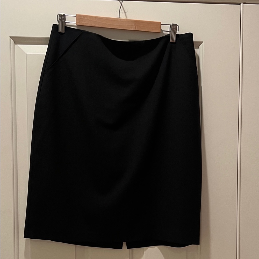 Club Monaco Classic Black Pencil Skirt Like New